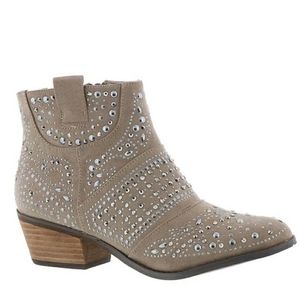 Yellow Box Ranchero bootie